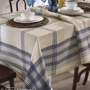 Toalha de Mesa Retangular Döhler 6 lugares Renova Luna 1,40X2,10 m