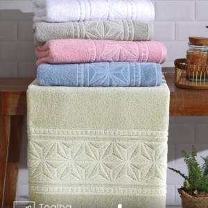 Toalha de Banho Döhler Confort FJ7150 Medindo 70X140 cm
