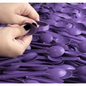 Kit 2000 Colherzinhas Roxa Para Açaí, Sorvetes e Sobremesas Promoção 13,5 CM