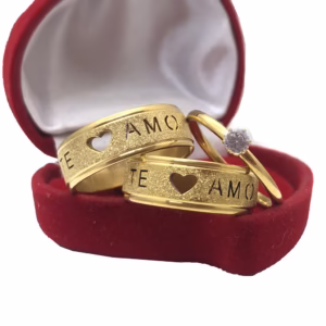 Par de Aliança Anatomica Diamantada Te amo com Coração Vazado de casamento e noivado