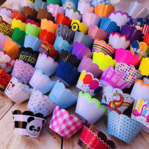 kit 12~60 Wrappers Saia Para Cupcake Doces Festa + de 100 Opções de Cores//
