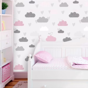 Papel de Parede Baby Nuvens Cinza e Rosa com Passarinhos