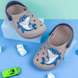 Chinelo Babuche Infantil Menino Cinza Marinho Personagem Tubarão Camin