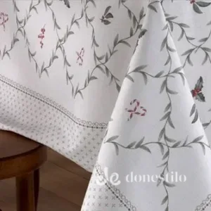 Toalha de Mesa Döhler Clean Renova Estampado Digital 78x78cm Natal 127