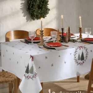 Toalha de Mesa Döhler Clean Renova Estampado Digital 1,40m x 1,40m Natal 126