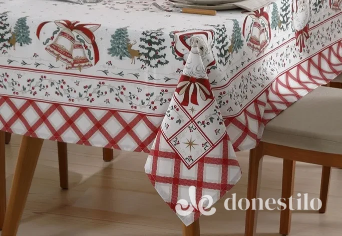 Toalha de Mesa Athenas Estampado 1,40m x 1,40m Natal 125 em Carvalhos MG